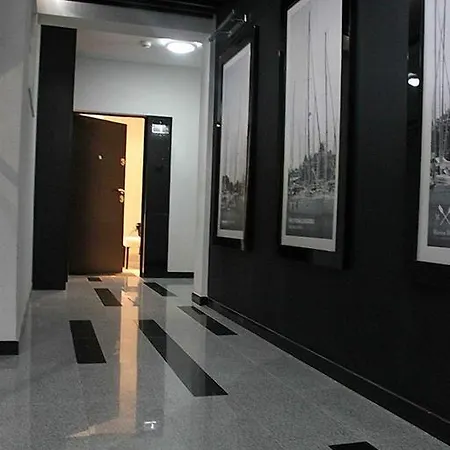 Marina Apartament Przy Porcie Ii Lägenhet *