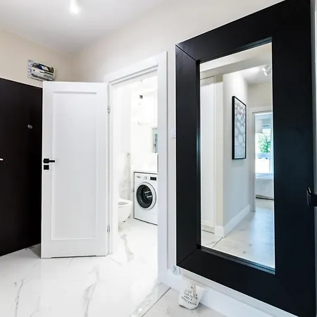 Marina Apartament Przy Porcie Ii Lägenhet *