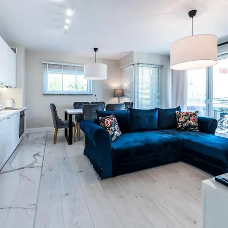 Marina Apartament Przy Porcie Ii Lägenhet *